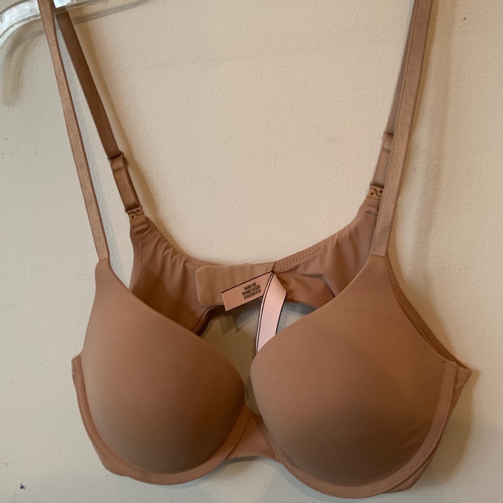 Victoria Secret T-shirt Push-up Bra Size 38B